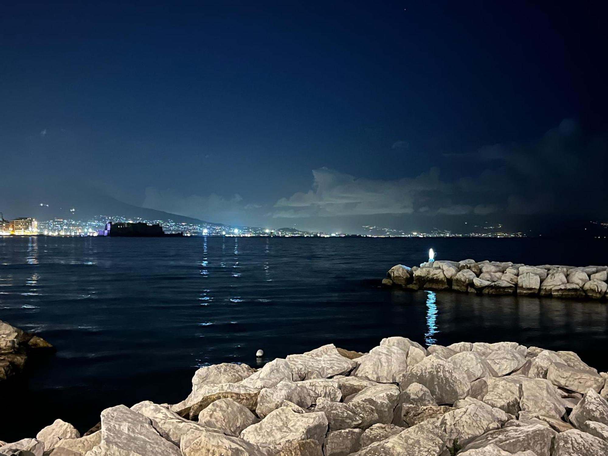 Suite Home Napoli Eksteriør bilde
